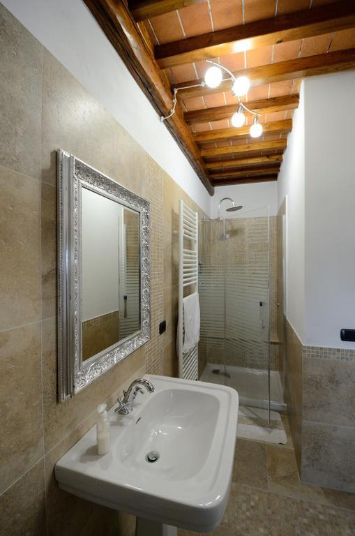 Agriturismo Villa Iris Castelfranco di Sopra Oda fotoğraf